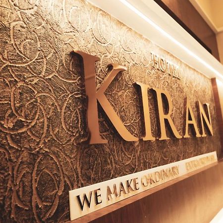 Hotel Kiran Miraj Εξωτερικό φωτογραφία